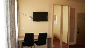 Double Room, Private Bathroom | Interior