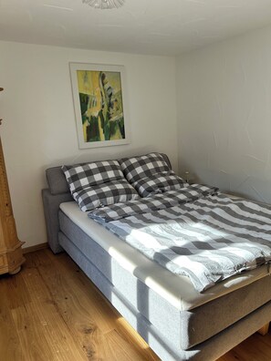 Free WiFi, bed sheets - Nature time on the farm for animals in the Allgäu - TierSein e.V. (Altusried)