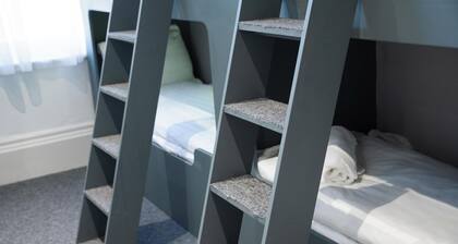 The Breckfield Hotel