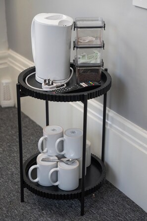 Comfort Quadruple Room, Non Smoking, Private Bathroom | Coffee and/or coffee maker