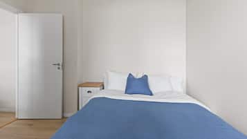 Standard Suite, Sea View | Free WiFi