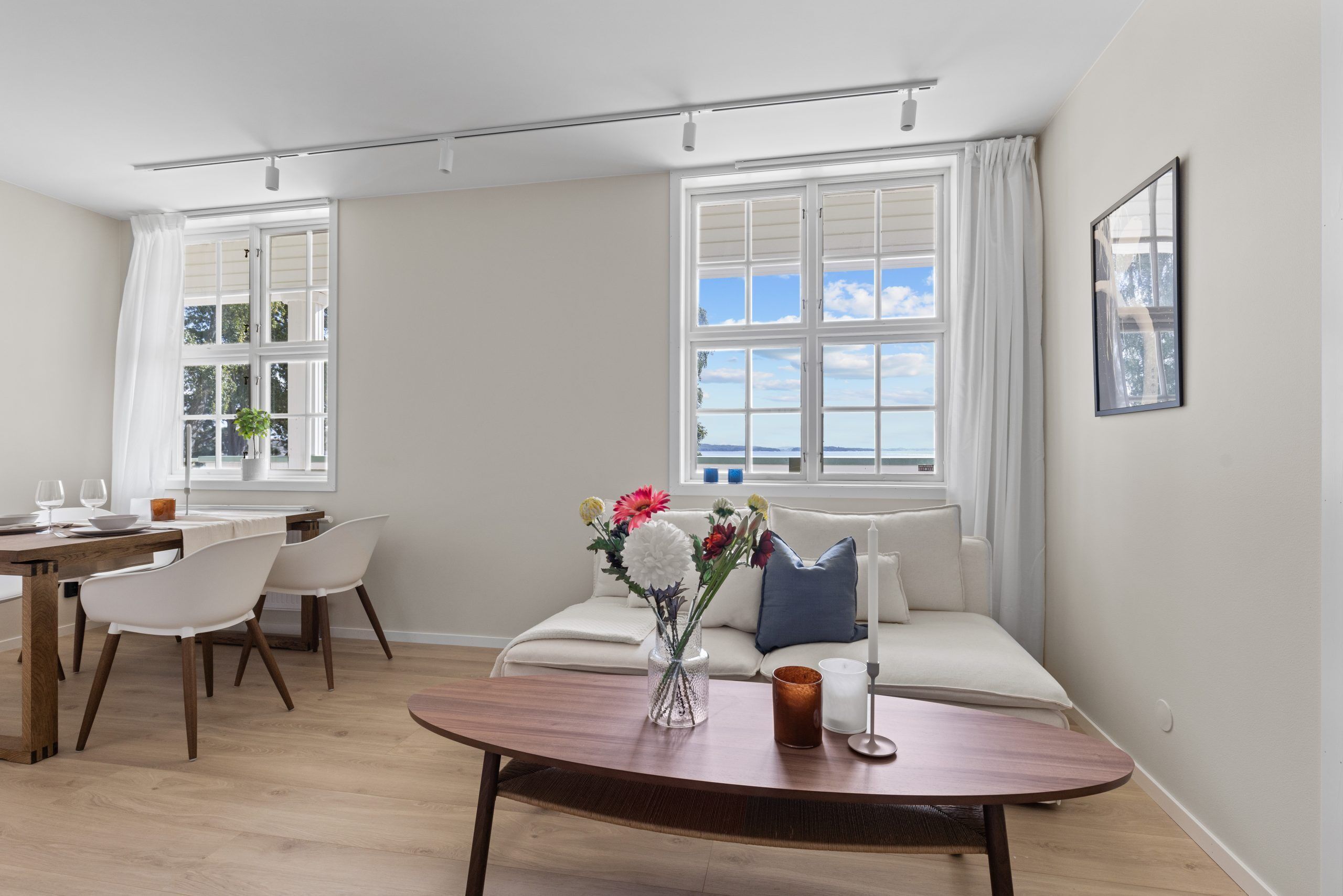 Standard Suite, Sea View | Living area