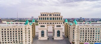 A One Oasis River View Hotel