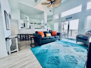 Townhome, Multiple Beds, Balcony (Shipwrecked Getaway) | Living area