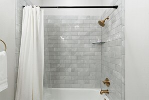 Hair dryer, towels, soap, toilet paper - The Bella - Modern Equestrian Home with Park Views near Weatherford Square! (Weatherford)