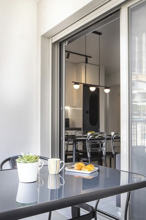 Dining - Black & White 2BR Apt steps from Mavili Square (Athina)
