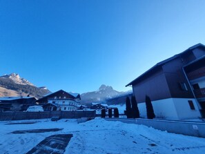 Exterior - Studio "Cœur des Neiges" with Mountain View and Shared Terrace (Bernex)