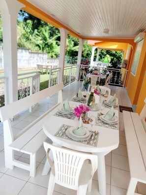 Restauration en plein air