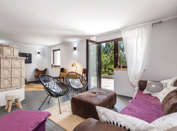 Villa (Four Bedroom Villa with Swimming Pool) | Living room | 32-inch flat-screen TV with cable channels