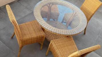 Appartement (One Bedroom Apartment with Balcony an) | Balkon