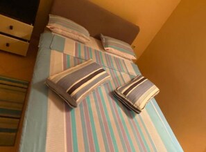 Apartment (One Bedroom Apartment with Balcony an) | 1 bedroom, cots/infant beds - Kelly Signature Sea View Residence (Privlaka)