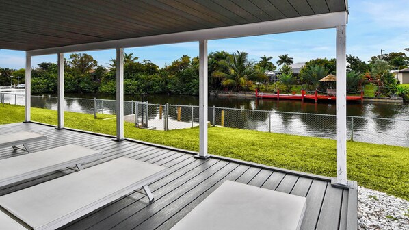 Terrace/patio - Talita | Canal Home, Heated Pool & fanced Yard (Cape Coral)