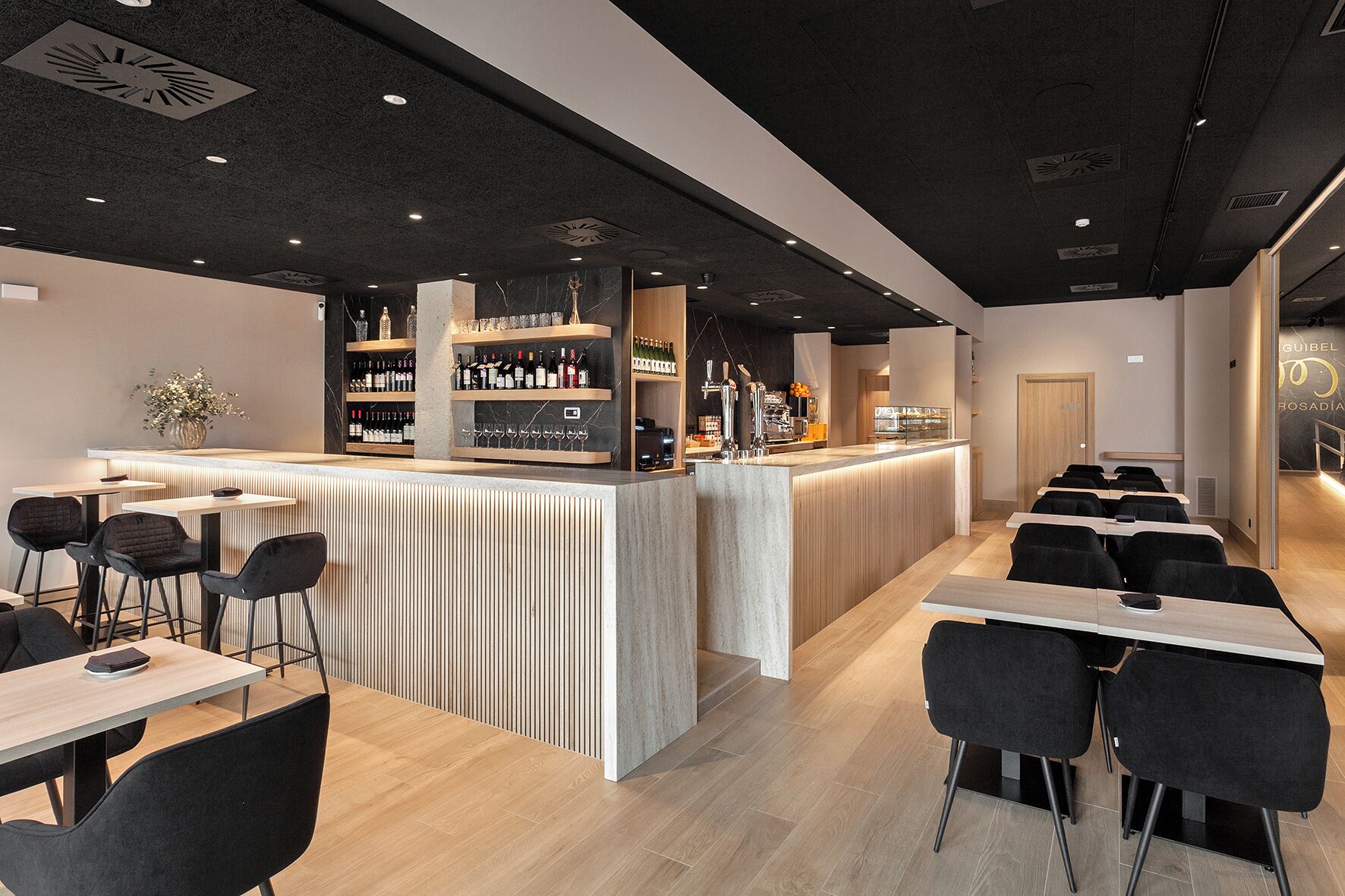 Coffee shop