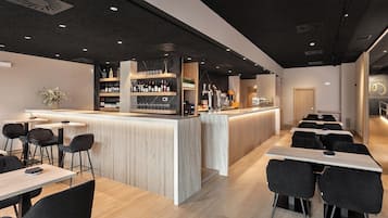 Coffee shop
