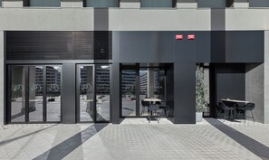 Front of property - Hotel Iriguibel Arrosadía (Pamplona)