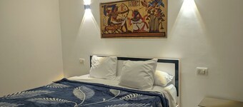 NOOR SEEN HOUSE 