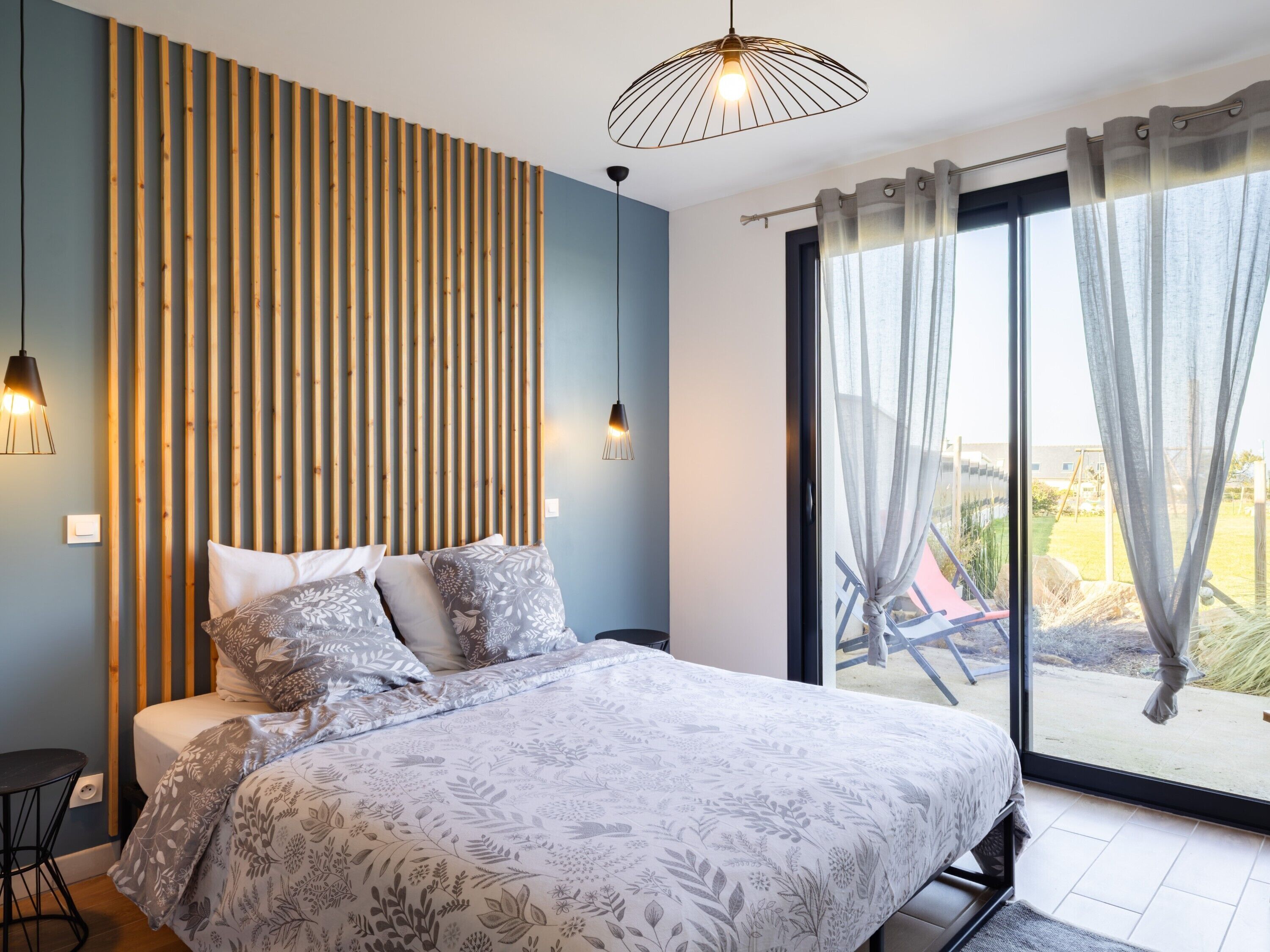 Een strijkplank/strijkijzer, wifi, rolstoeltoegankelijk