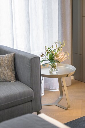 TV - Sarti Palace - Blue Apartment R&R (Venecia)