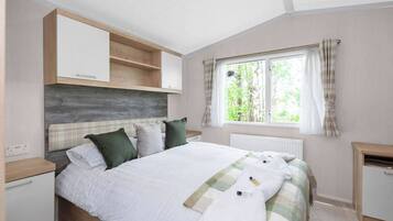 3 bedrooms