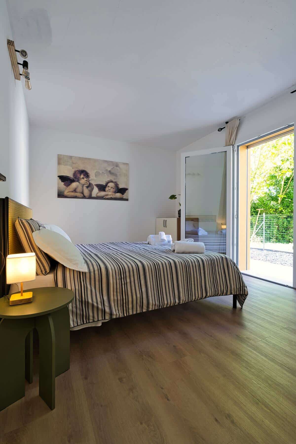 Bügeleisen/Bügelbrett, WLAN, Bettwäsche