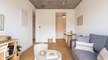 Appartement, balkon | Woonruimte