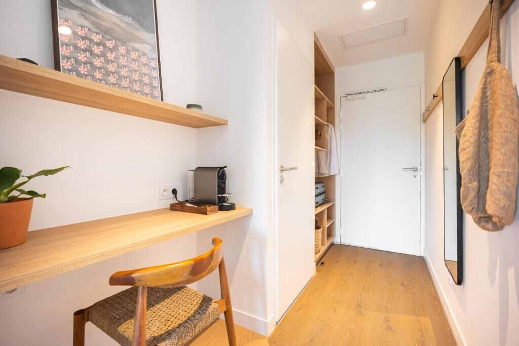 Tweepersoonskamer, balkon, uitzicht op tuin | Interieur