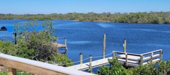 Waterfront Retreat for Fishing & Relaxing Bring the Family!