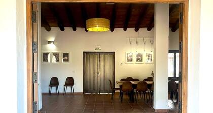 Cerro Caña: Naturaleza, Confort y Exclusividad