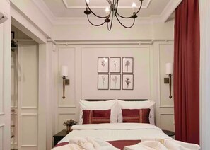 1 bedroom, iron/ironing board, WiFi, bed sheets - Daphne Pera Lotus Room 1 Guest (Beyoglu)