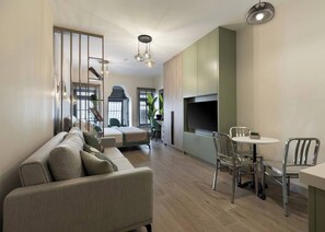 Living area - The One Taksim 102 Suite, Comfort & Privacy (Beyoglu)