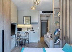 Interior - The One Taksim 102 Suite, Comfort & Privacy (Beyoglu)