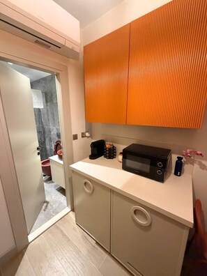 Interior - The One Taksim 101 Room, Comfort and Privacy (Beyoglu)