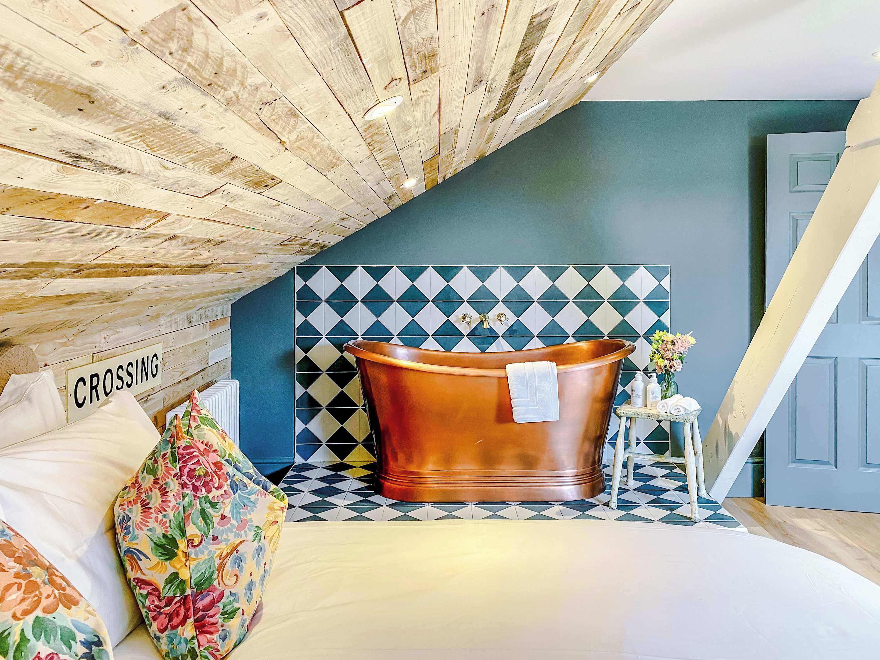 2 soverom, strykejern/-brett, reiseseng for barn og wi-fi