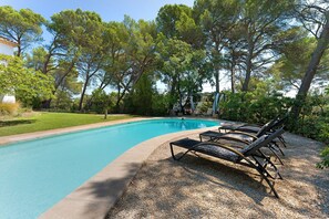 Pool - La Volière du Pesquier (Pélissanne)