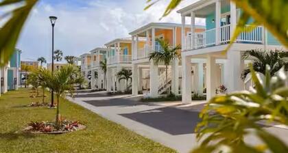 Stilted Beach House directly across from resort style pool on the St Lucie River