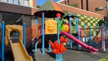 Aire de jeux - extérieure