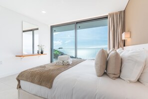 4 bedrooms, iron/ironing board, travel cot, free WiFi - Villa Devaneio by Atlantic Holiday (Ribeira Brava)