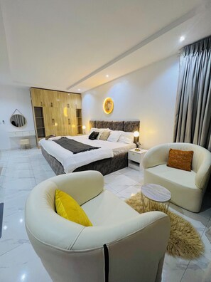 Tabla de planchar con plancha y wifi gratis 