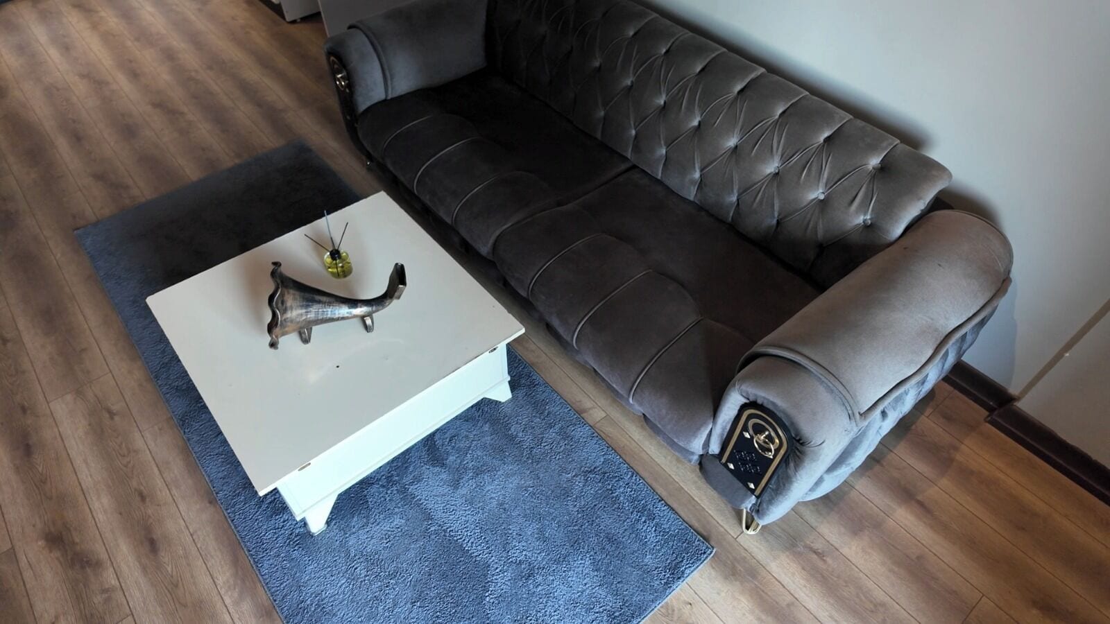 Double Room, Balcony, City View | Living area