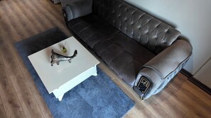 Double Room, Balcony, City View | Living area