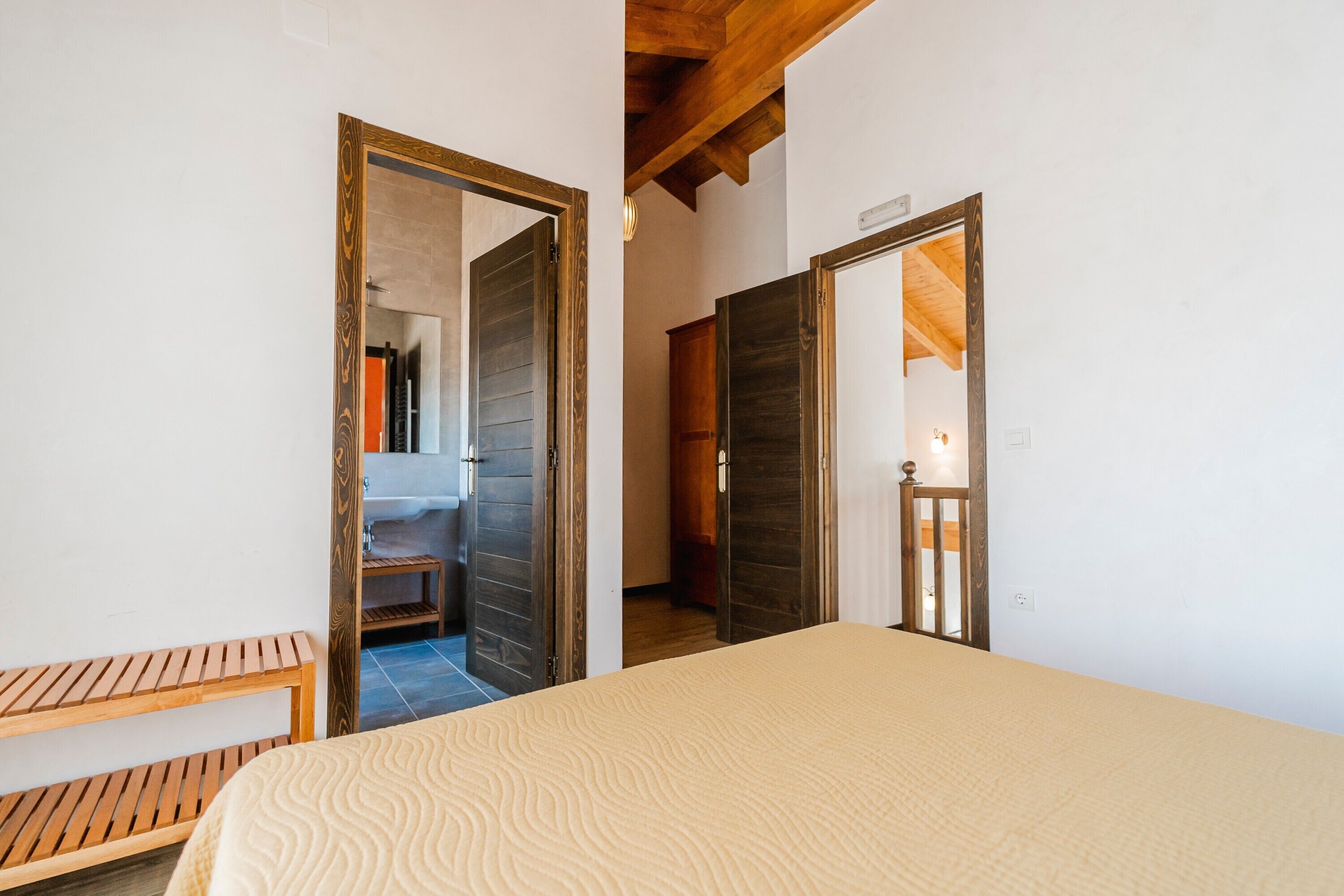 2 dormitorios y ropa de cama