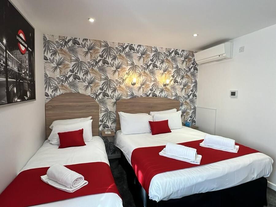 Tripla Classic | Una scrivania, postazione laptop, Wi-Fi gratuito