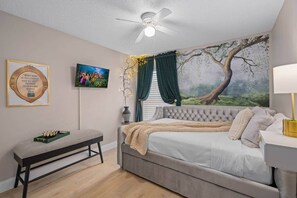 4 Schlafzimmer, Bügeleisen/Bügelbrett, Reisekinderbett, WLAN