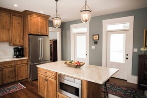 Imagen sin descripción, 4 de 63, botón