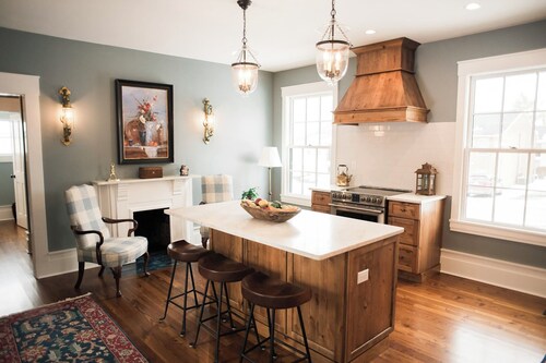 Historical 1812 Home featuring a Chef's Kitchen, Laundry, and AC