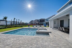 Pool - Stunning 8-Bedroom Home in Encore Reunion (Kissimmee)
