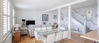 ทาวน์เฮาส์ 4 ห้องนอน วิวทะเล สำหรับ 7 คนในแอนสทรูเธอร์  