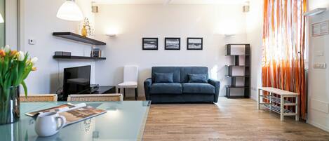 Apartment (1 Bedroom) | Front of property