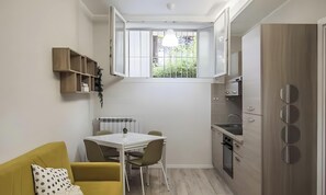 Interior - Cozy Bande Nere Apartment (Milano)