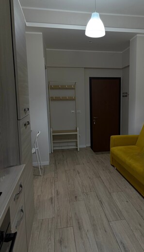Interior - Cozy Bande Nere Apartment (Milano)